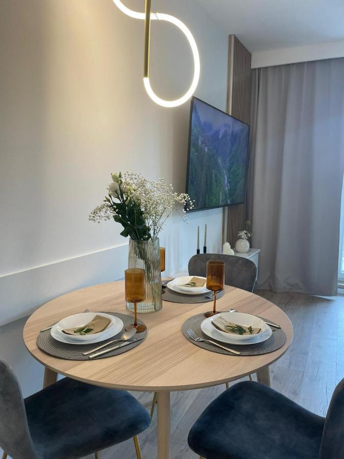 Apartament Kameralis Old Town - Klimatyzacja - Balkon - Winda Elblag Bagian luar foto