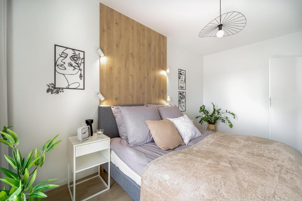 Apartament Kameralis Old Town - Klimatyzacja - Balkon - Winda Elblag Bagian luar foto