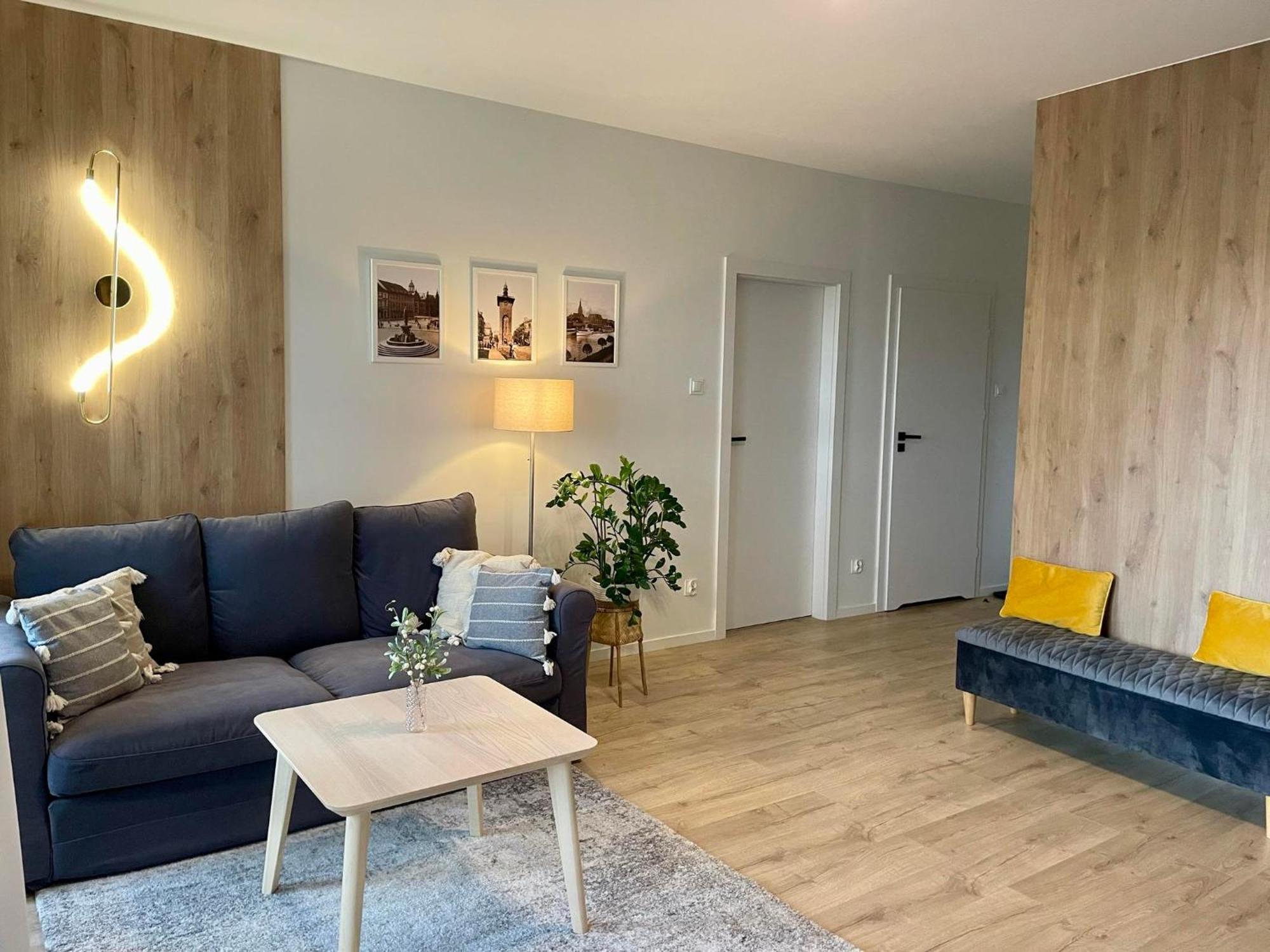 Apartament Kameralis Old Town - Klimatyzacja - Balkon - Winda Elblag Bagian luar foto